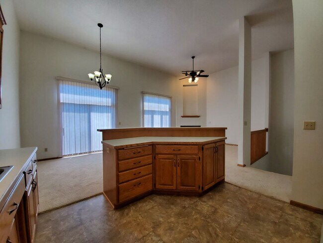 Foto del edificio - Candle Park West Townhomes - 1721