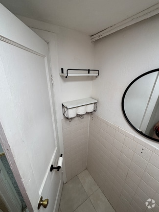 Building Photo - 117 N 100 E