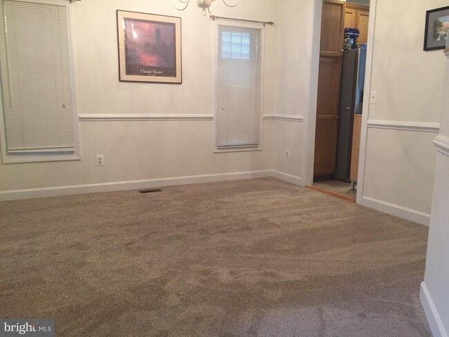 Foto del edificio - 7733 Porters Hill Ln