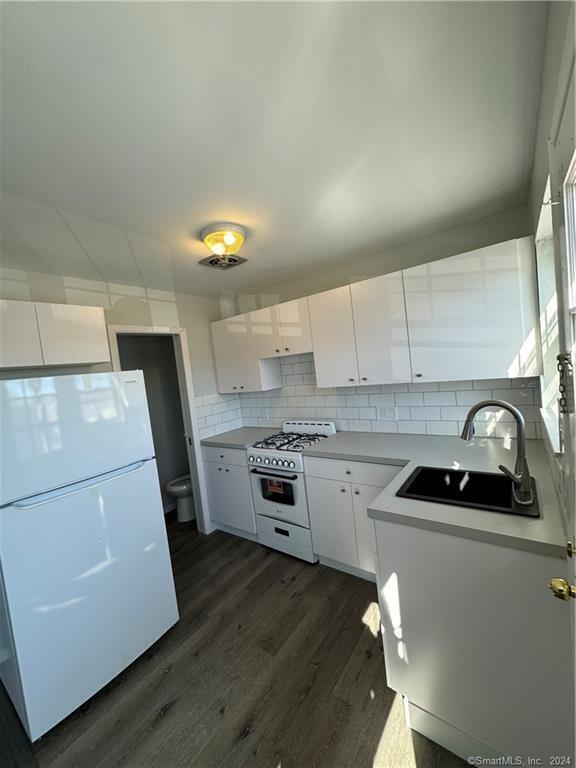 Foto del edificio - 76 Main Street Anx