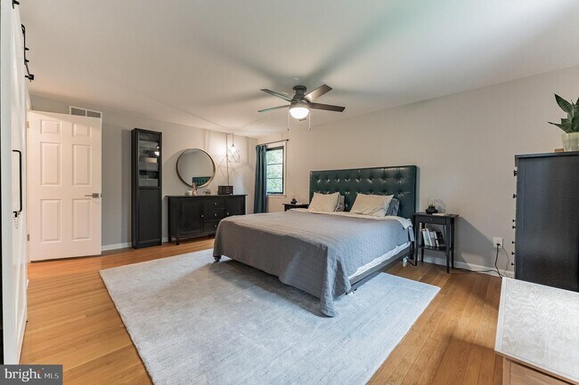 Foto del edificio - 6 Mill Race Pl