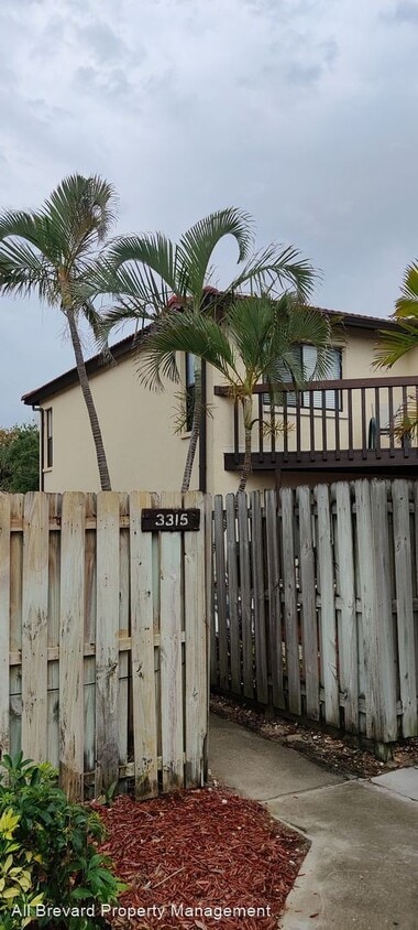 Primary Photo - 2 br, 1.5 bath House - 3315 River Villa Way