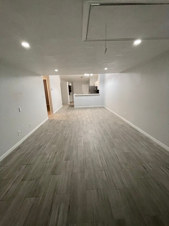 Building Photo - 15274 W Tranquility Lake Dr
