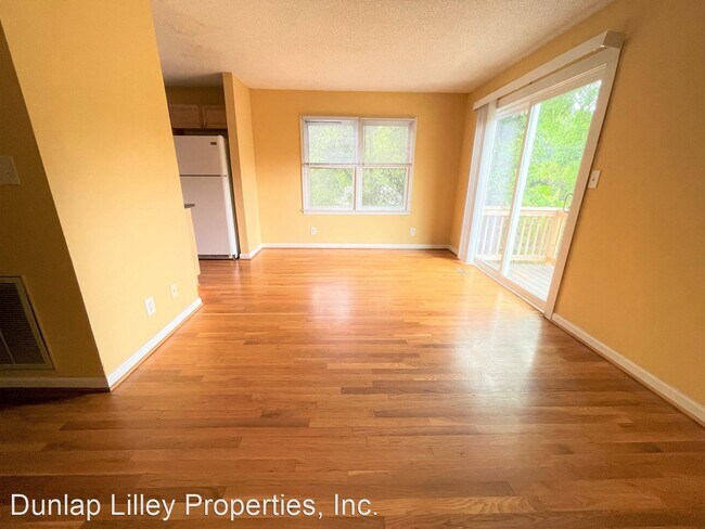 Building Photo - 4 br, 3.5 bath House - 703-A Edwards St.