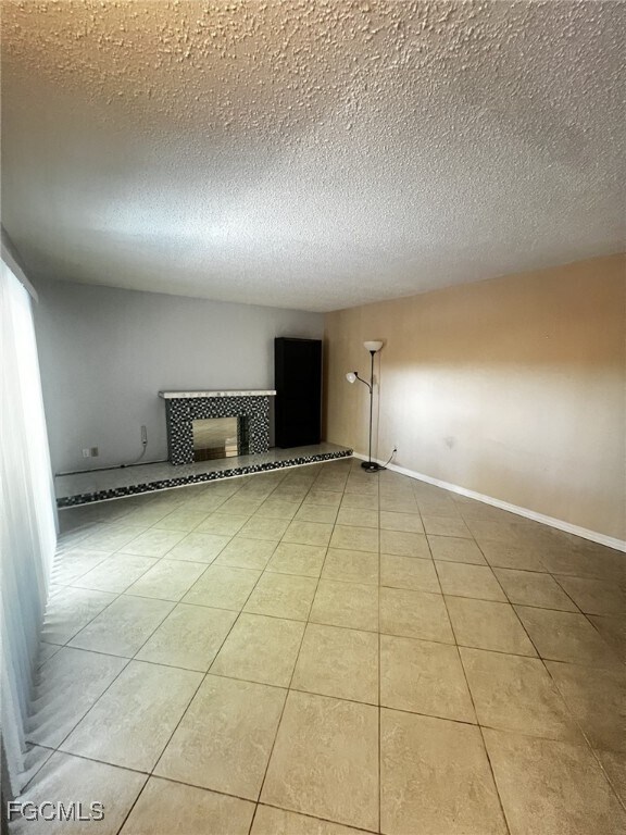 Building Photo - 1700 Park Meadows Dr