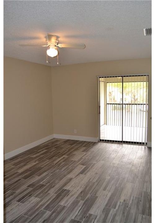 Building Photo - 3810 Cocoplum Cir
