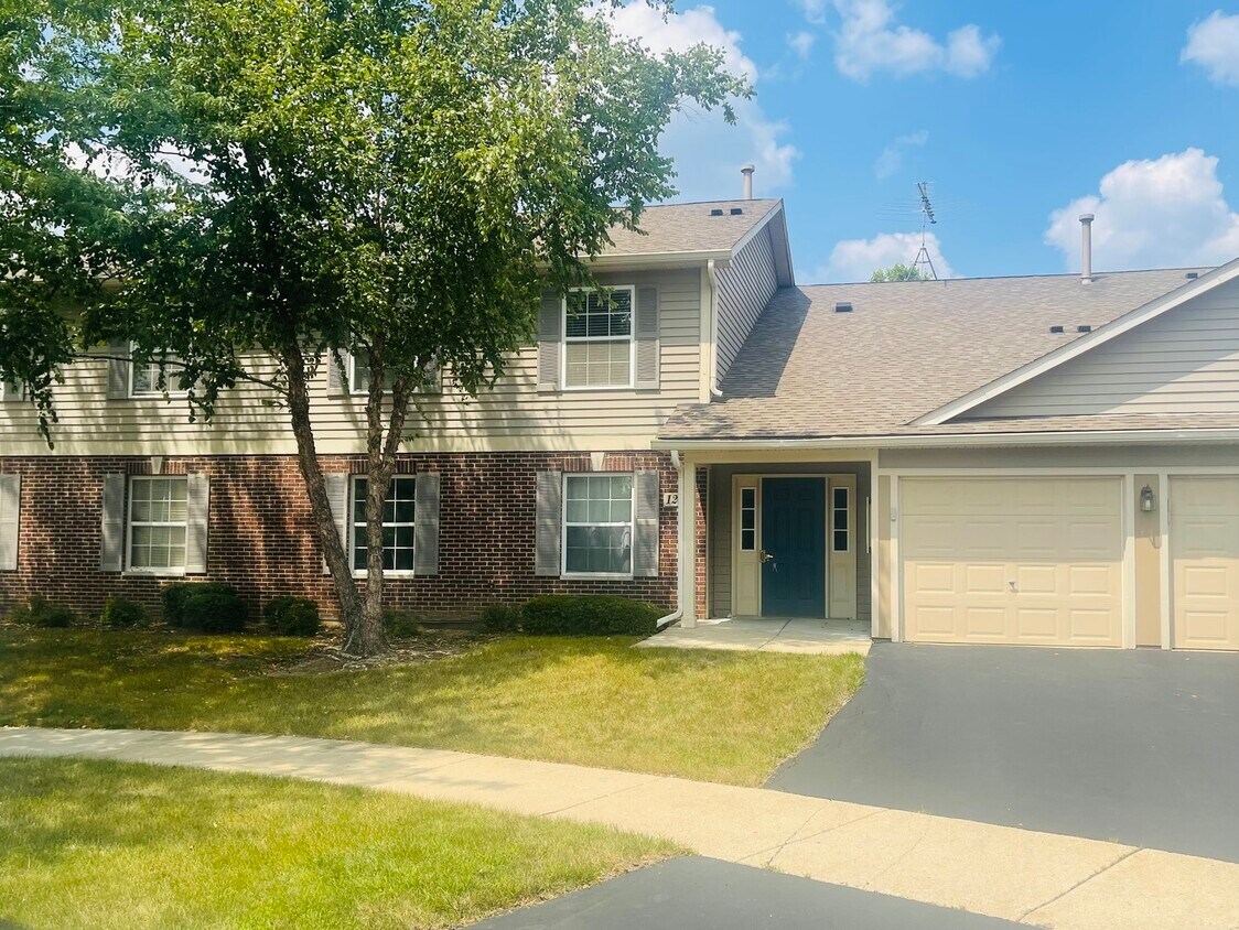 Foto del edificio - 1248 N Red Oak Cir