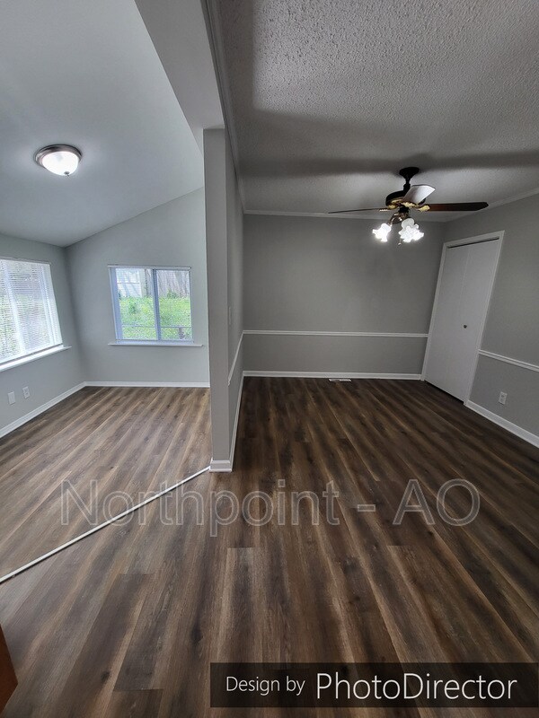 Building Photo - 8107 E 91 St