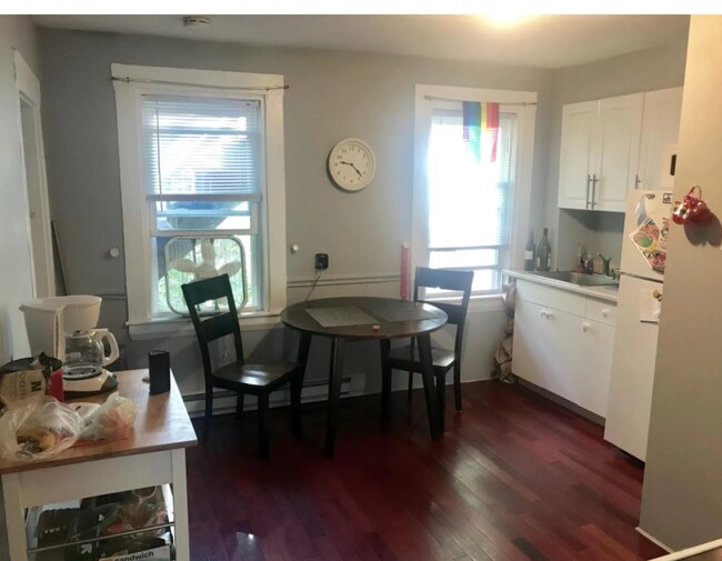 Foto del edificio - 265 Bolton St