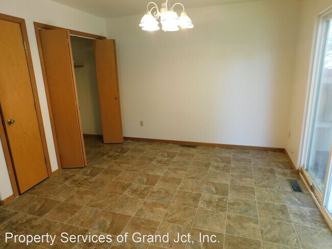 Building Photo - 2 br, 2 bath House - 521 1/2 29 1/2 Road
