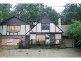 Building Photo - 317 S Grove St