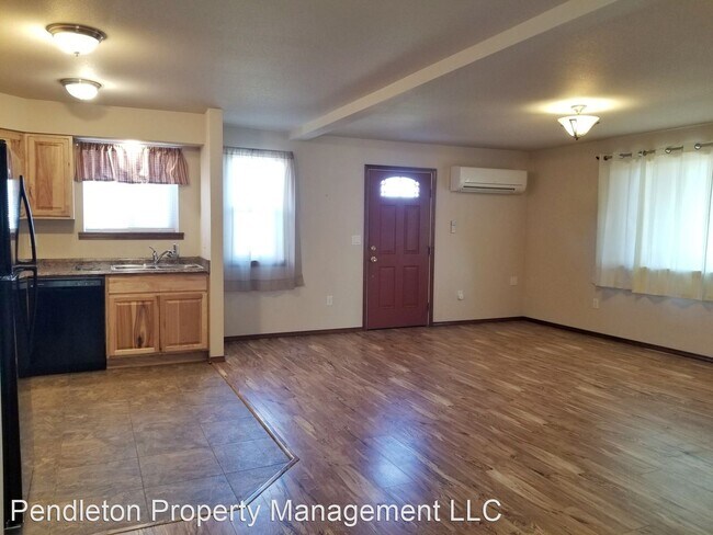 Foto del edificio - 2 br, 1 bath House - 912 S Main