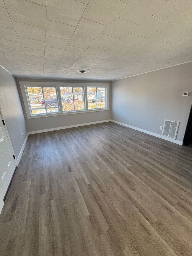 Foto del edificio - 2635 Corvalis Ave