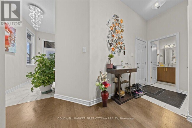Building Photo - 66 Palfrey Way