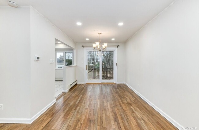 Foto del edificio - 4 Flint Ln