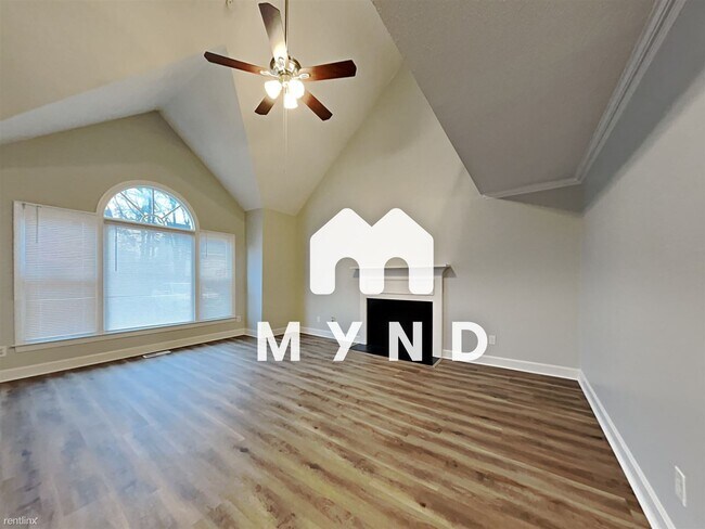Building Photo - 3 br, 2.5 bath House - 4648 Forest Highlan...
