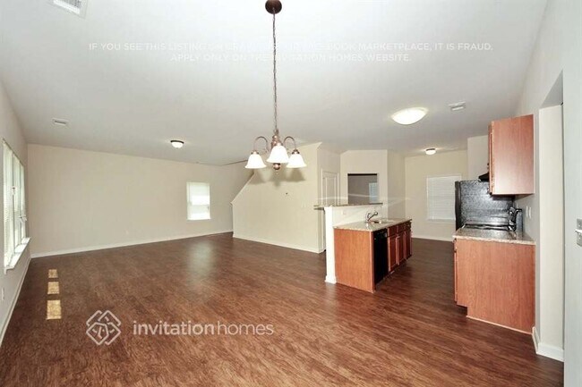 Foto del edificio - 4101 Oak Field Dr