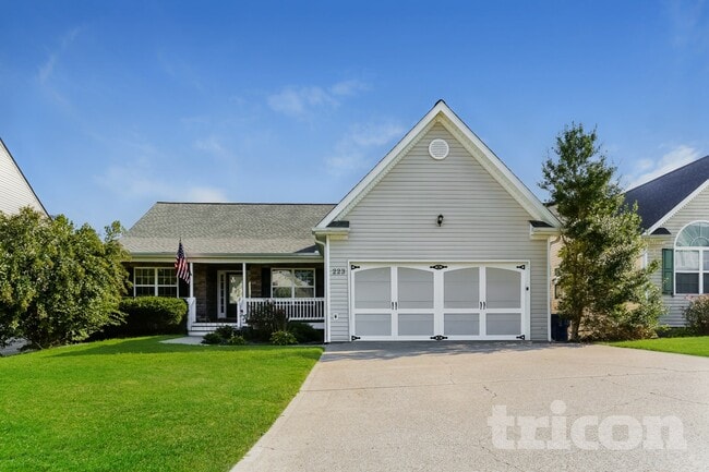 Building Photo - 223 Overlook Ct