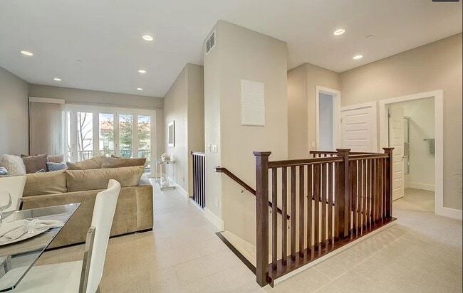 Building Photo - 2415 Stearman Ct