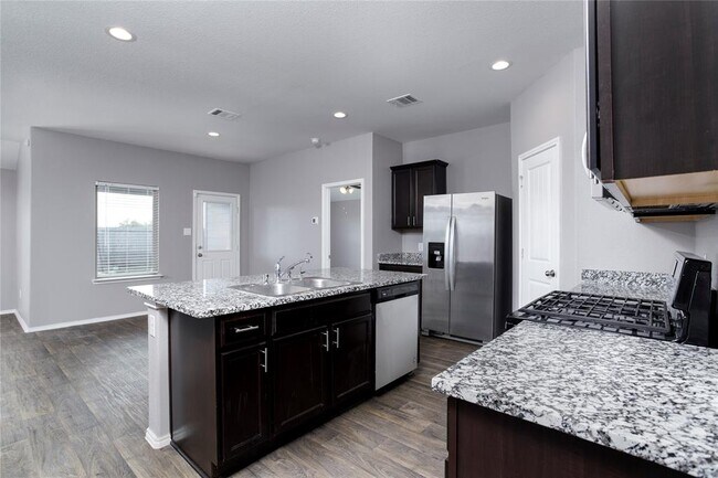 Foto del edificio - 3311 Specklebelly Dr.