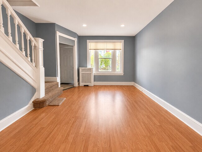 Foto del edificio - 5520 Addison St