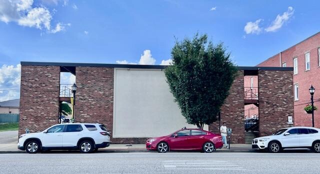 Foto del edificio - 1340 4th Ave