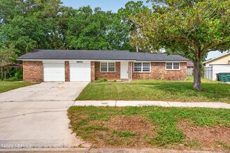 Building Photo - 9954 Larkdale Ct