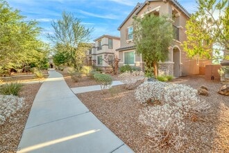 Building Photo - 2718 Hammetts Landing Walk