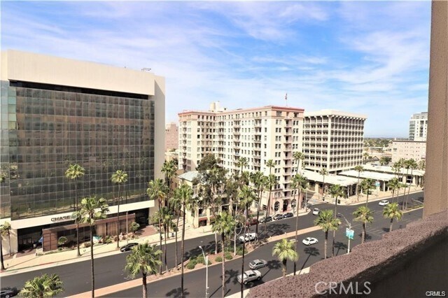Foto del edificio - 488 E Ocean Blvd