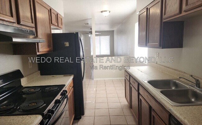 Foto del edificio - 147 W Inglewood St