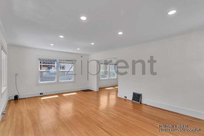 Foto del edificio - 1471 Hopkins St