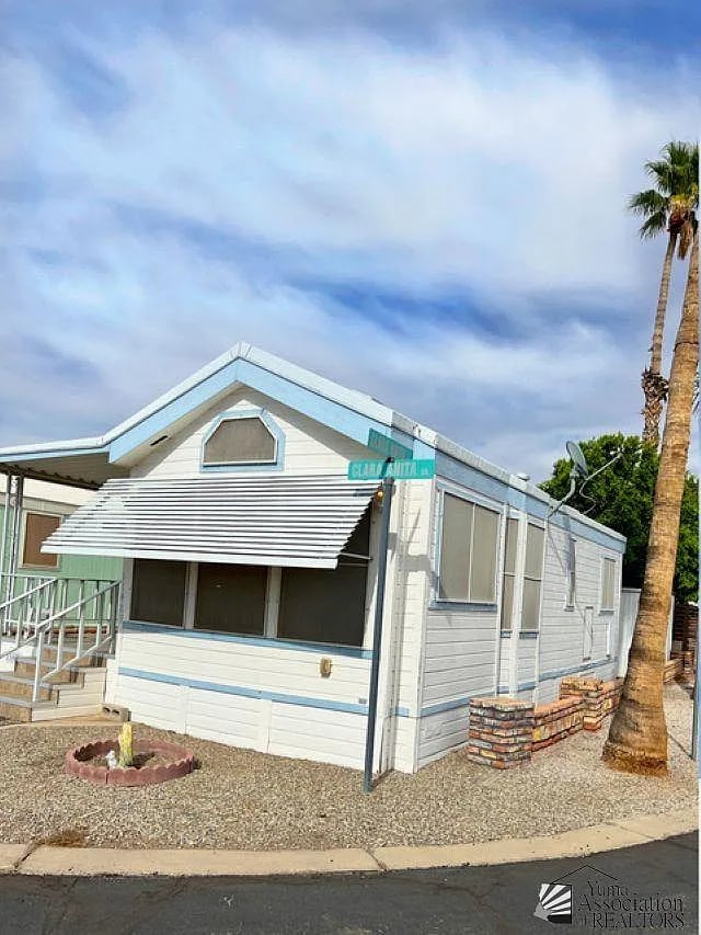 ¡BIENVENIDO A CASA! - 11489 S Clara Anita Dr