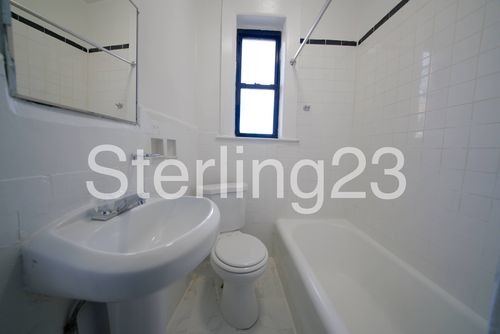 Foto del edificio - 3962 65th St