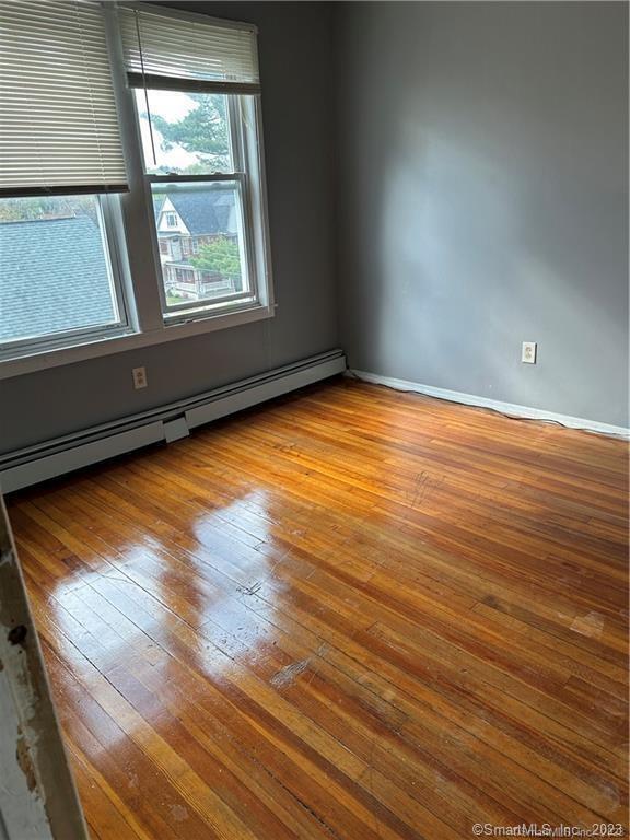 Foto del edificio - 490 Edgewood St
