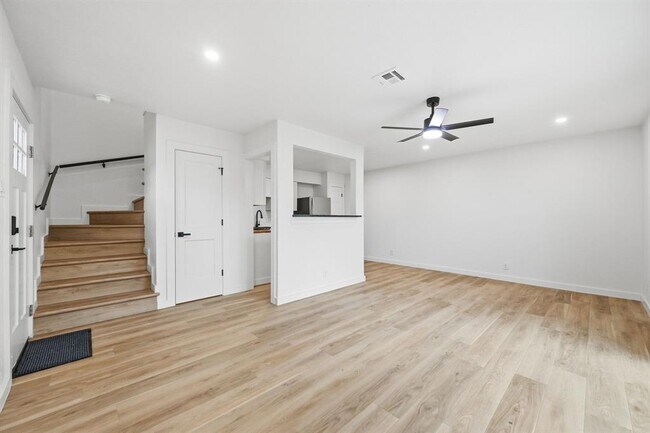 Foto del edificio - 4908 West Gate Blvd