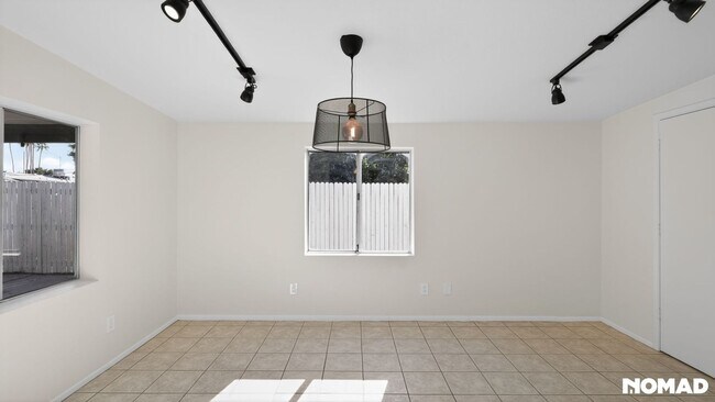 Building Photo - 1713 N Markdale