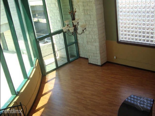 Building Photo - 1 br, 1 bath Flat - 401 Franklin St