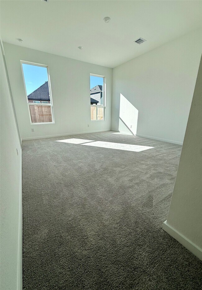 Foto del edificio - 31111 Riley Hts Dr