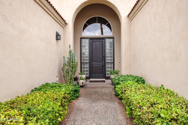 Building Photo - 11923 E Terra Dr