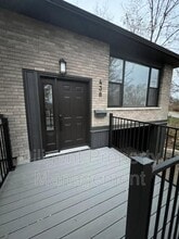 Building Photo - 438 Bellevue St