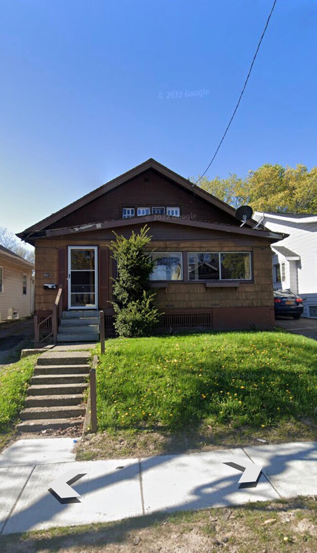 Foto del edificio - 831 Ridgeway Ave