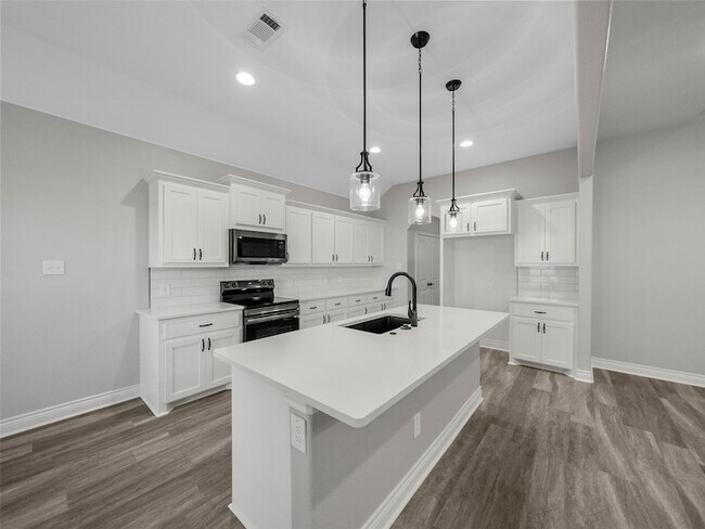 Foto del edificio - 410 Ellis Place Dr