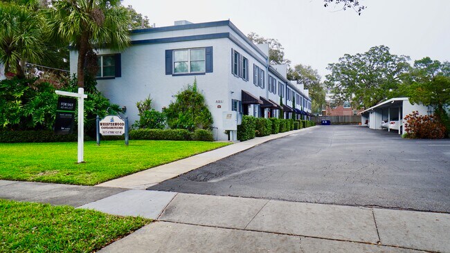 Building Photo - 621 E Amelia St