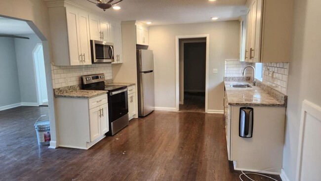 Foto del edificio - 8430 Oak St