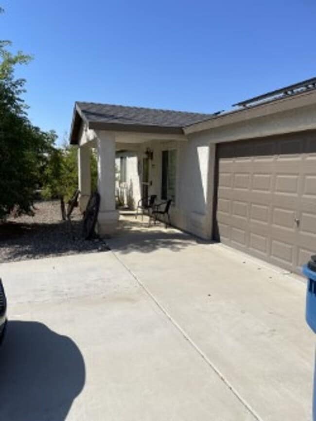 Building Photo - 2295 Senita Dr