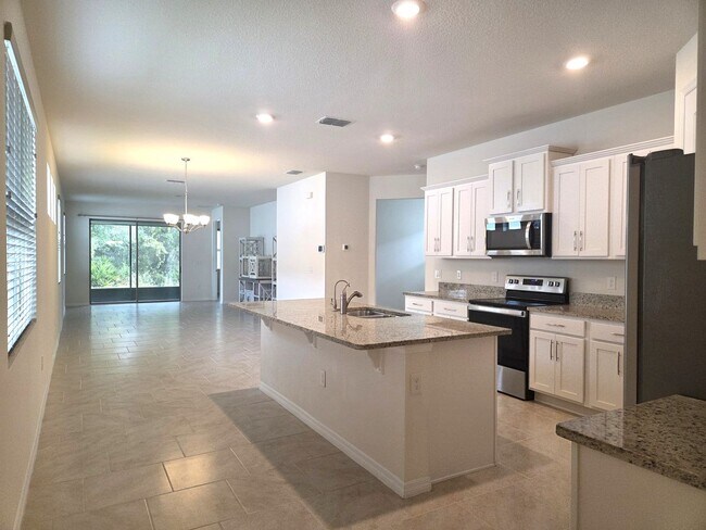 Foto del edificio - 55+ Gated Community at Palms at Serenoa