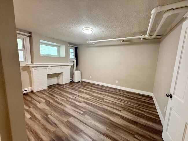 Foto del edificio - 1575 N Gaylord St