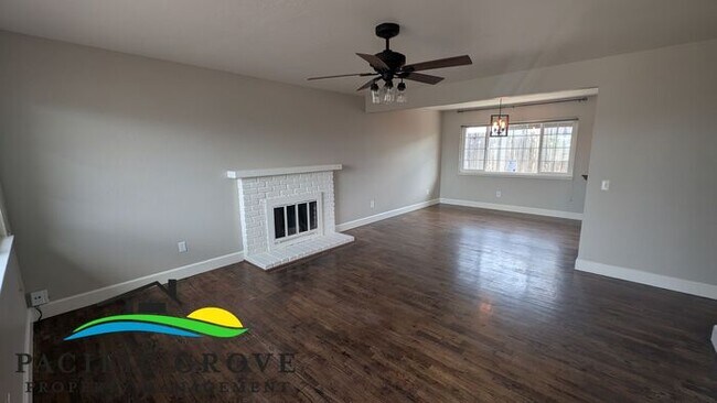 Foto del edificio - Updated Three Bedroom