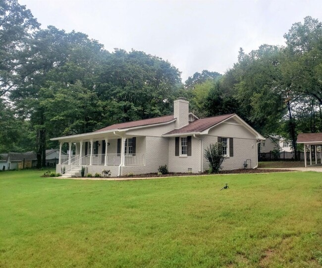Building Photo - 295 Dobbs Road