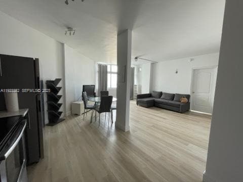 Foto del edificio - 7135 Collins Ave